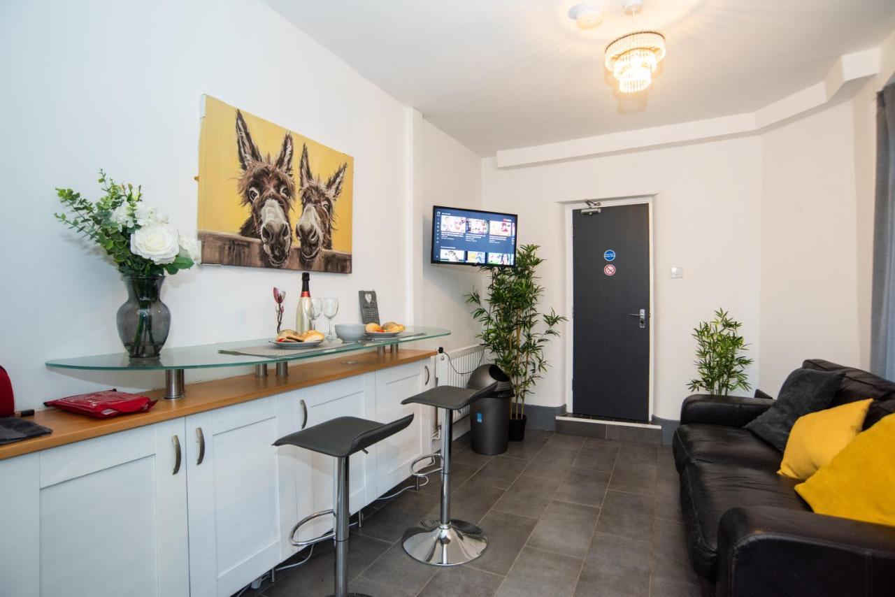 Bentley House With En-Suites Кру Экстерьер фото